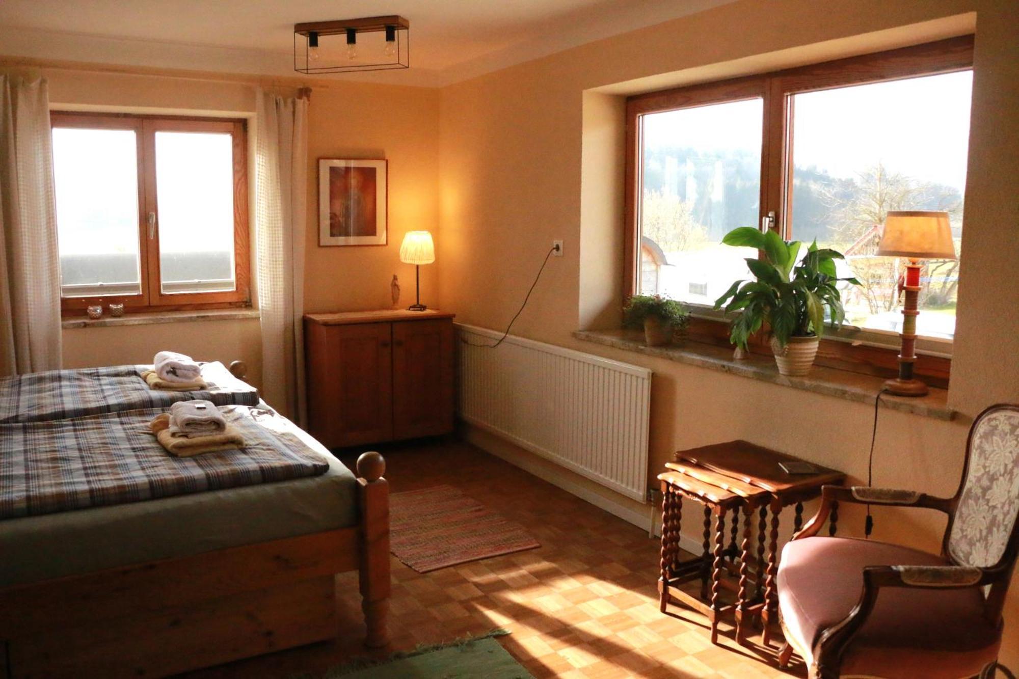Bio Archehof Zachhiesen - Stay & Relax Seekirchen am Wallersee Exterior photo